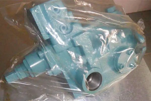 V8、V15、V23、V38、V50、V70大金V、VZ系列柱塞泵