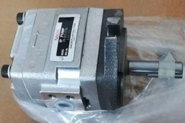日本NACHI不二越液壓泵IPH-2B-8-11特點，性能，應(yīng)用與優(yōu)勢