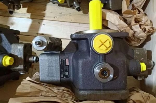 力士樂變量葉片泵PV7-1X/06-10RA01MA0-10特點及應用