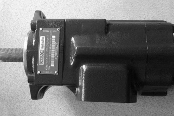 DENISON丹尼遜T7EE/T7EES系列葉片泵型號說明,安裝尺寸，特點及應用