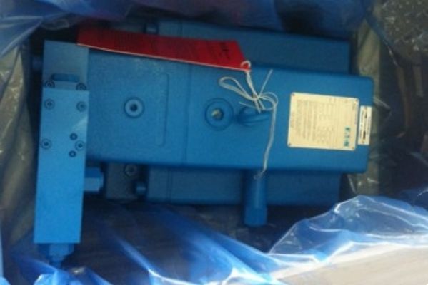 PVXS066-250ES泵尺寸，伊頓威格士PVXS系列變量柱塞泵