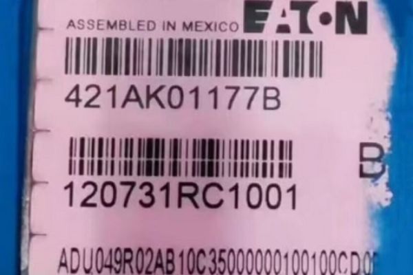 EATON威格士柱塞泵ADU049R02AB10C35000000100100CD0